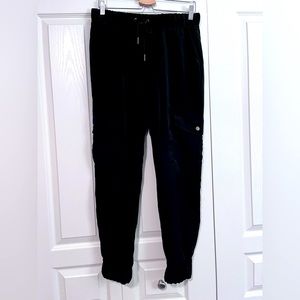 100% polyester cargo true black pant for woman size M